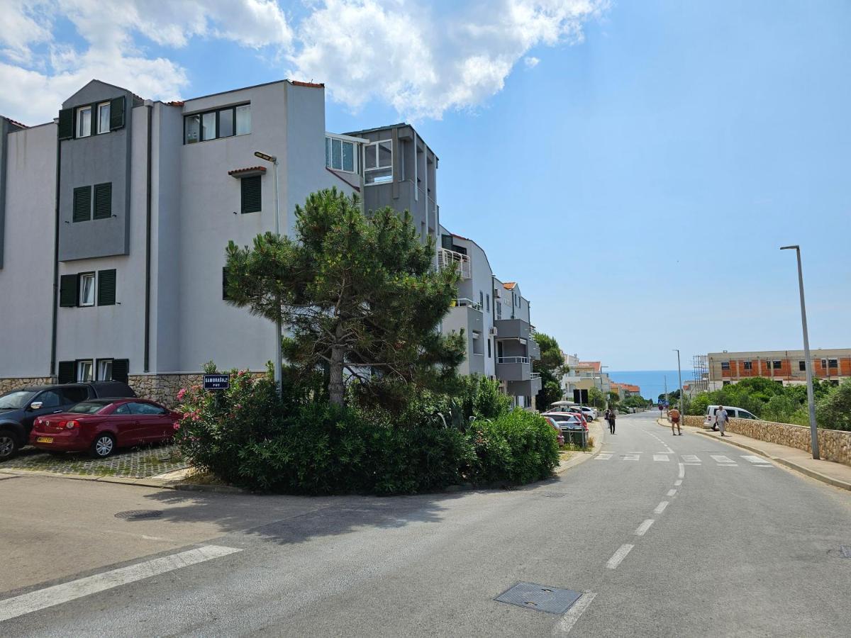 נובליה Apartments Bellevue מראה חיצוני תמונה